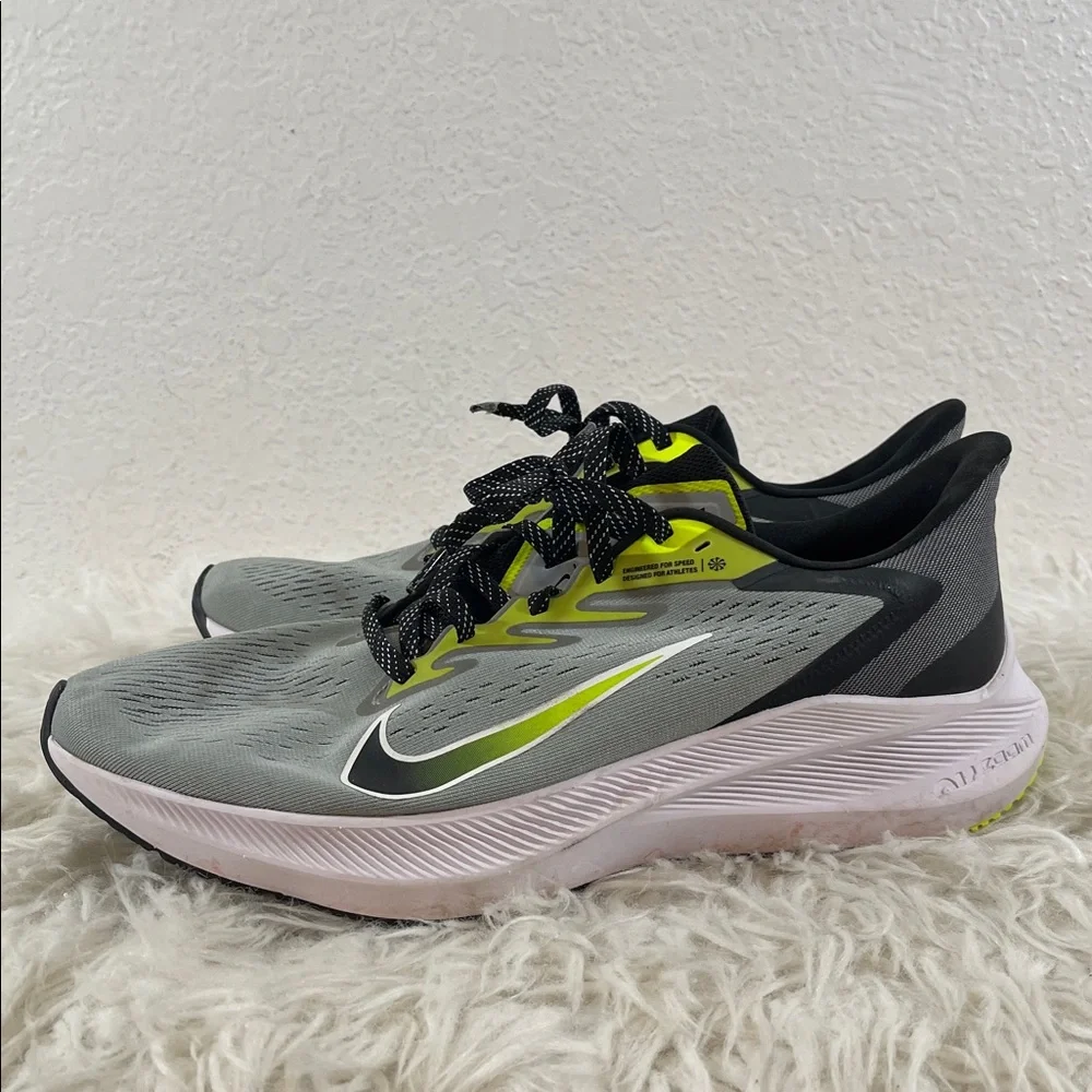 NIKE Air Zoom Winflo 7 'Smoke Grey Volt' Running Trainers Sneakers Size 12 - Picture 8 of 13